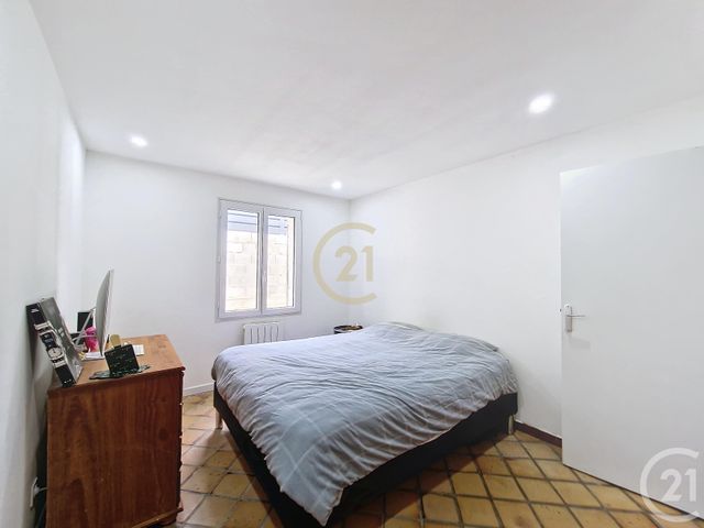 maison à vendre - 4 pièces - 85.57 m2 - ST MITRE LES REMPARTS - 13 - PROVENCE-ALPES-COTE-D-AZUR - Century 21 Cabinet Corvaja