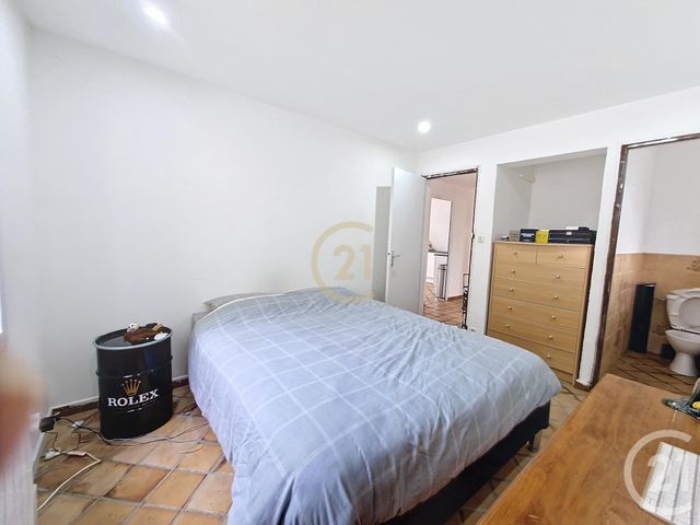 maison à vendre - 4 pièces - 85.57 m2 - ST MITRE LES REMPARTS - 13 - PROVENCE-ALPES-COTE-D-AZUR - Century 21 Cabinet Corvaja