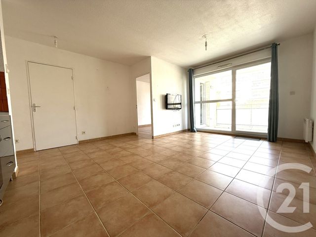 Appartement T2 à louer - 2 pièces - 38.1 m2 - ISTRES - 13 - PROVENCE-ALPES-COTE-D-AZUR - Century 21 Cabinet Corvaja