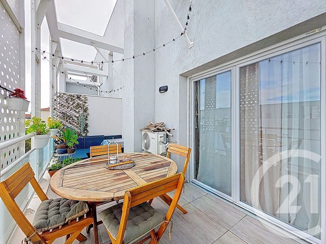 Appartement T4 à vendre - 4 pièces - 80.59 m2 - ISTRES - 13 - PROVENCE-ALPES-COTE-D-AZUR - Century 21 Cabinet Corvaja