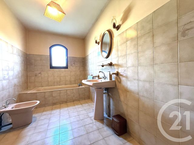 maison à louer - 4 pièces - 104.62 m2 - ISTRES - 13 - PROVENCE-ALPES-COTE-D-AZUR - Century 21 Cabinet Corvaja