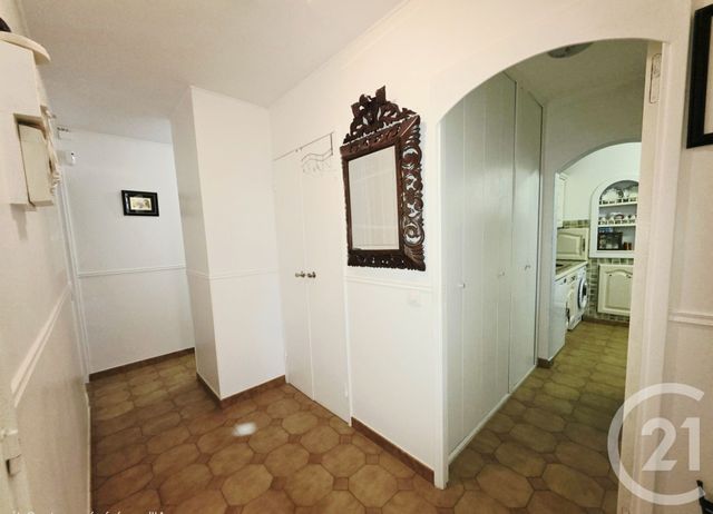 Appartement T4 à vendre - 4 pièces - 75.76 m2 - ISTRES - 13 - PROVENCE-ALPES-COTE-D-AZUR - Century 21 Cabinet Corvaja