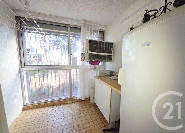 Appartement T4 à vendre - 4 pièces - 75.76 m2 - ISTRES - 13 - PROVENCE-ALPES-COTE-D-AZUR - Century 21 Cabinet Corvaja