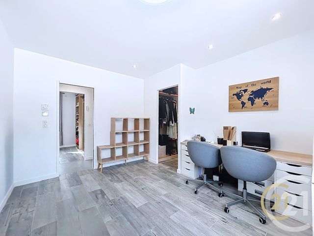 maison à vendre - 4 pièces - 144.0 m2 - ST MITRE LES REMPARTS - 13 - PROVENCE-ALPES-COTE-D-AZUR - Century 21 Cabinet Corvaja