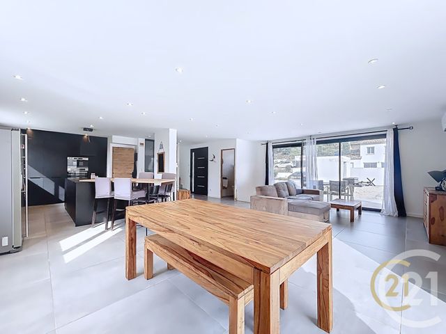 maison à vendre - 4 pièces - 144.0 m2 - ST MITRE LES REMPARTS - 13 - PROVENCE-ALPES-COTE-D-AZUR - Century 21 Cabinet Corvaja