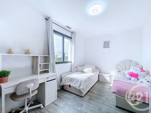 maison à vendre - 4 pièces - 144.0 m2 - ST MITRE LES REMPARTS - 13 - PROVENCE-ALPES-COTE-D-AZUR - Century 21 Cabinet Corvaja