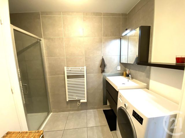 Appartement T2 à louer - 2 pièces - 39.1 m2 - MIRAMAS - 13 - PROVENCE-ALPES-COTE-D-AZUR - Century 21 Cabinet Corvaja