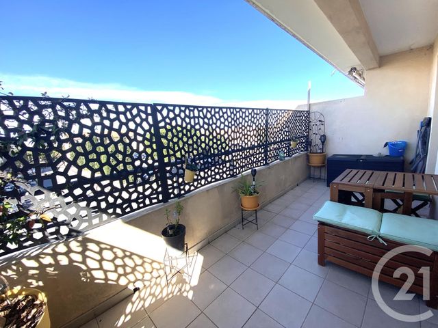 Appartement à louer - 3 pièces - 65.79 m2 - FOS SUR MER - 13 - PROVENCE-ALPES-COTE-D-AZUR - Century 21 Cabinet Corvaja