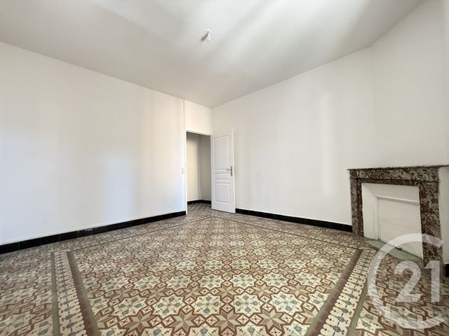 Appartement T3 à louer - 3 pièces - 71.74 m2 - ISTRES - 13 - PROVENCE-ALPES-COTE-D-AZUR - Century 21 Cabinet Corvaja