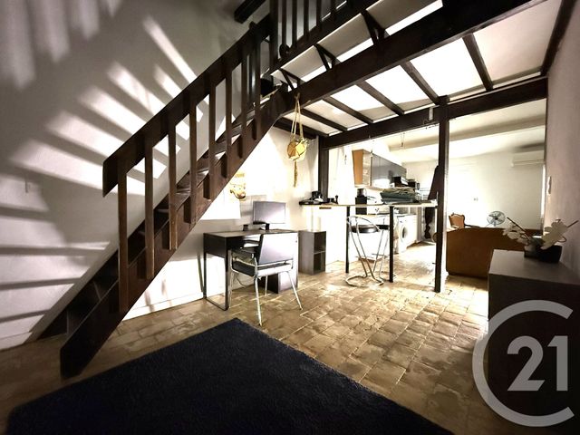 Appartement T1 à louer - 1 pièce - 43.46 m2 - SALON DE PROVENCE - 13 - PROVENCE-ALPES-COTE-D-AZUR - Century 21 Cabinet Corvaja