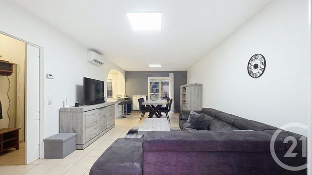 maison à vendre - 4 pièces - 84.43 m2 - ENTRESSEN - 13 - PROVENCE-ALPES-COTE-D-AZUR - Century 21 Cabinet Corvaja