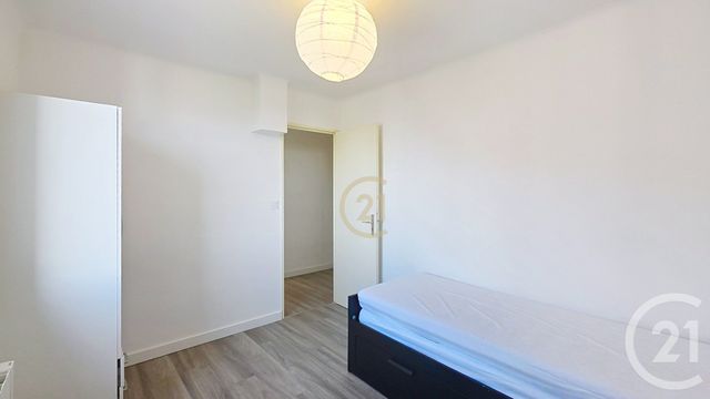 Appartement T3 à louer - 3 pièces - 55.0 m2 - ISTRES - 13 - PROVENCE-ALPES-COTE-D-AZUR - Century 21 Cabinet Corvaja