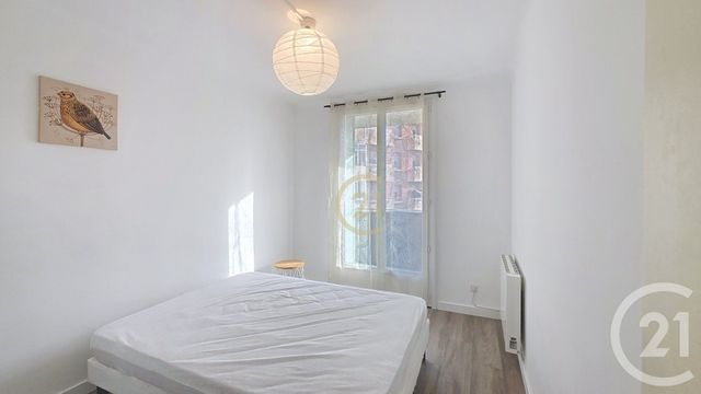 Appartement T3 à louer - 3 pièces - 55.0 m2 - ISTRES - 13 - PROVENCE-ALPES-COTE-D-AZUR - Century 21 Cabinet Corvaja