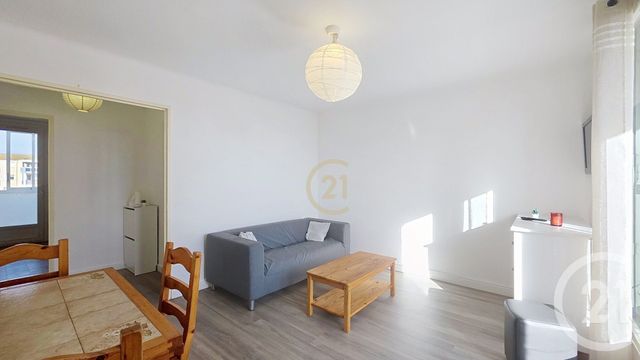 Appartement T3 à louer - 3 pièces - 55.0 m2 - ISTRES - 13 - PROVENCE-ALPES-COTE-D-AZUR - Century 21 Cabinet Corvaja