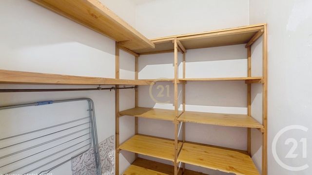 Appartement T3 à louer - 3 pièces - 55.0 m2 - ISTRES - 13 - PROVENCE-ALPES-COTE-D-AZUR - Century 21 Cabinet Corvaja