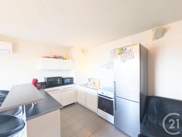 Appartement F2 à vendre - 2 pièces - 41.04 m2 - ISTRES - 13 - PROVENCE-ALPES-COTE-D-AZUR - Century 21 Cabinet Corvaja Appartement F2 à vendre - 2 pièces - 41.04 m2 - ISTRES - 13 - PROVENCE-ALPES-COTE-D-AZUR - Century 21 Cabinet Corvaja