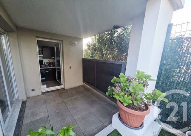 Appartement à vendre - 3 pièces - 57.32 m2 - ISTRES - 13 - PROVENCE-ALPES-COTE-D-AZUR - Century 21 Cabinet Corvaja