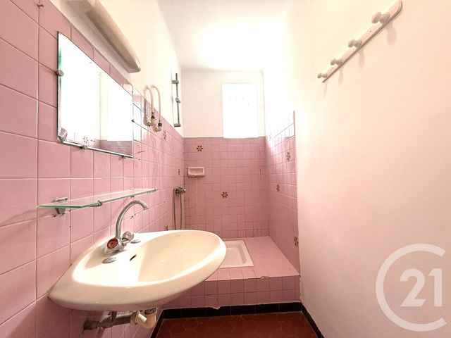 Appartement T2 à louer - 2 pièces - 26.18 m2 - ISTRES - 13 - PROVENCE-ALPES-COTE-D-AZUR - Century 21 Cabinet Corvaja