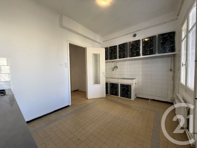 Appartement T2 à louer - 2 pièces - 29.21 m2 - ISTRES - 13 - PROVENCE-ALPES-COTE-D-AZUR - Century 21 Cabinet Corvaja
