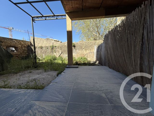 Appartement T2 à louer - 2 pièces - 29.21 m2 - ISTRES - 13 - PROVENCE-ALPES-COTE-D-AZUR - Century 21 Cabinet Corvaja