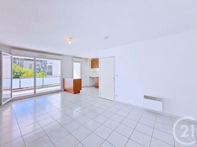 Appartement T3 à vendre - 3 pièces - 57.83 m2 - 13 - PROVENCE-ALPES-COTE-D-AZUR - Century 21 Cabinet Corvaja
