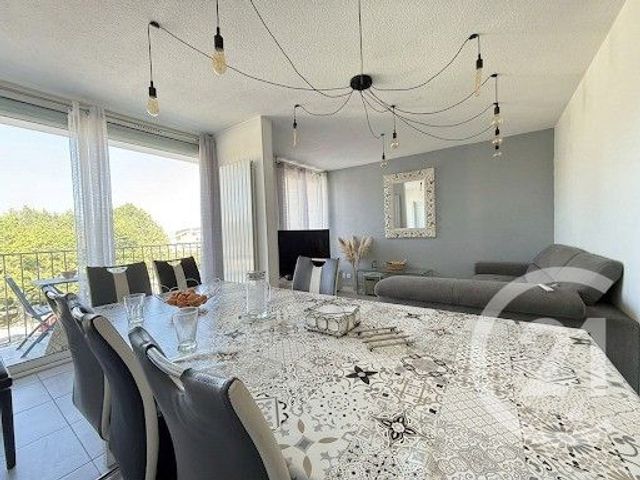 Appartement T4 à louer - 4 pièces - 83.0 m2 - MARTIGUES - 13 - PROVENCE-ALPES-COTE-D-AZUR - Century 21 Cabinet Corvaja