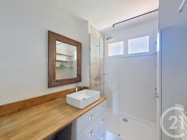 Appartement à vendre - 3 pièces - 69.71 m2 - ISTRES - 13 - PROVENCE-ALPES-COTE-D-AZUR - Century 21 Cabinet Corvaja