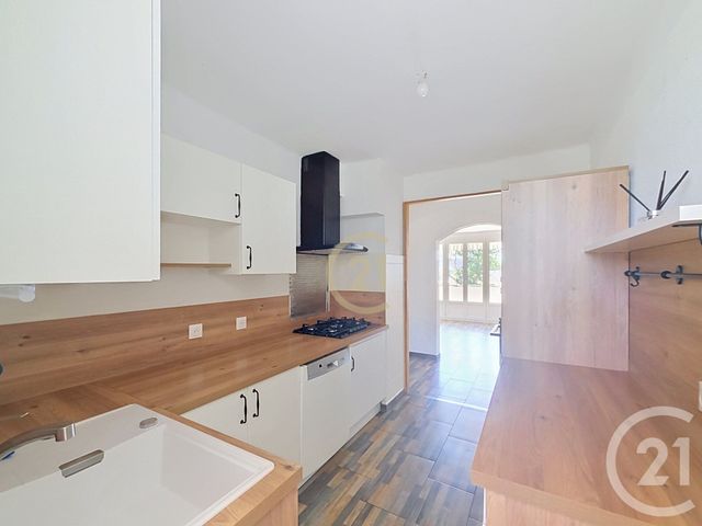 Appartement à vendre - 3 pièces - 69.71 m2 - ISTRES - 13 - PROVENCE-ALPES-COTE-D-AZUR - Century 21 Cabinet Corvaja