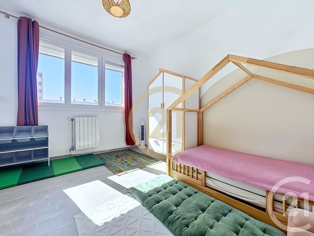 Appartement F3 à vendre - 3 pièces - 70.05 m2 - ISTRES - 13 - PROVENCE-ALPES-COTE-D-AZUR - Century 21 Cabinet Corvaja
