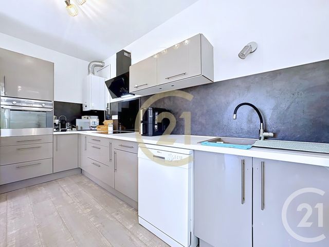Appartement F3 à vendre - 3 pièces - 70.05 m2 - ISTRES - 13 - PROVENCE-ALPES-COTE-D-AZUR - Century 21 Cabinet Corvaja