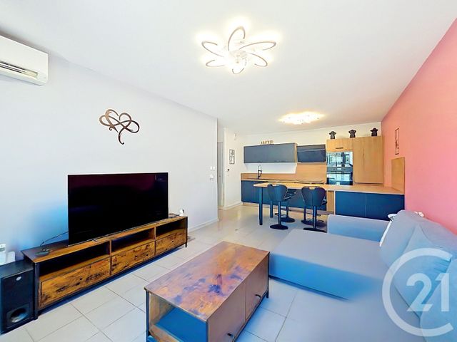 Appartement F3 à vendre - 3 pièces - 60.0 m2 - ISTRES - 13 - PROVENCE-ALPES-COTE-D-AZUR - Century 21 Cabinet Corvaja