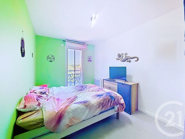 Appartement F3 à vendre - 3 pièces - 60.0 m2 - ISTRES - 13 - PROVENCE-ALPES-COTE-D-AZUR - Century 21 Cabinet Corvaja