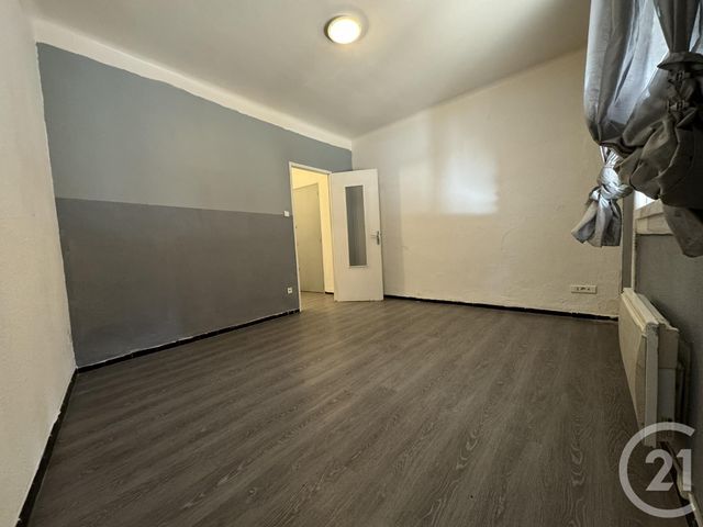 Appartement T2 à louer - 2 pièces - 29.8 m2 - ISTRES - 13 - PROVENCE-ALPES-COTE-D-AZUR - Century 21 Cabinet Corvaja
