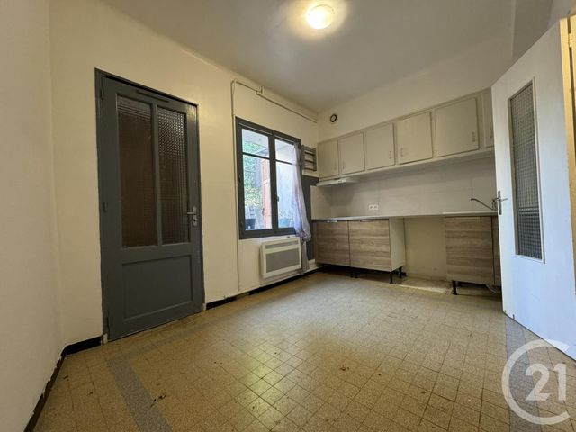 Appartement T2 à louer - 2 pièces - 29.8 m2 - ISTRES - 13 - PROVENCE-ALPES-COTE-D-AZUR - Century 21 Cabinet Corvaja
