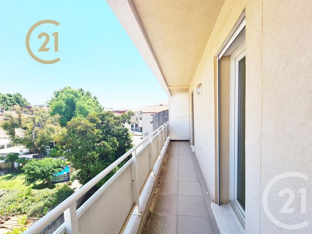 Afficher la photo en grand Appartement T3 à vendre - 3 pièces - 66.7 m2 - ISTRES - 13 - PROVENCE-ALPES-COTE-D-AZUR - Century 21 Cabinet Corvaja