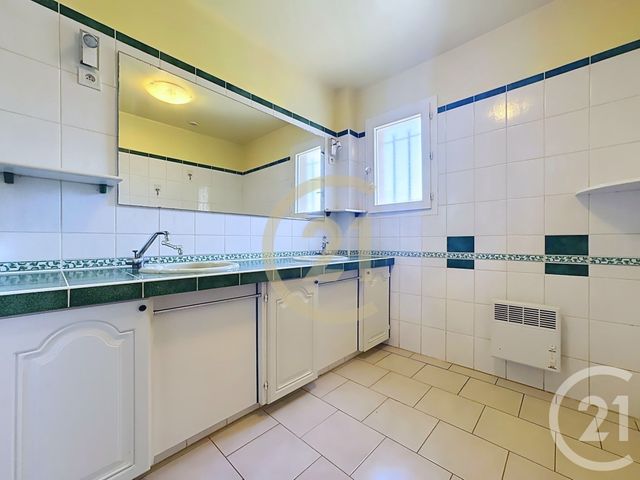 maison à vendre - 5 pièces - 138.18 m2 - ISTRES - 13 - PROVENCE-ALPES-COTE-D-AZUR - Century 21 Cabinet Corvaja