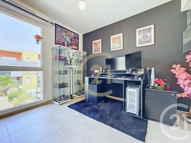 Appartement F3 à vendre - 3 pièces - 61.16 m2 - ISTRES - 13 - PROVENCE-ALPES-COTE-D-AZUR - Century 21 Cabinet Corvaja