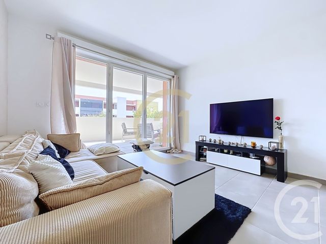 Appartement F3 à vendre - 3 pièces - 61.16 m2 - ISTRES - 13 - PROVENCE-ALPES-COTE-D-AZUR - Century 21 Cabinet Corvaja