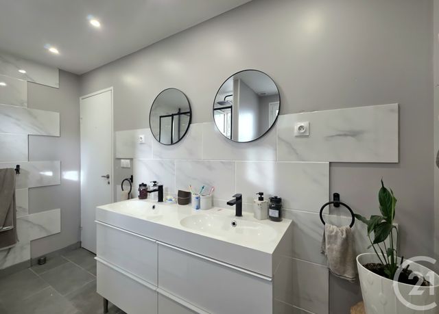 maison à vendre - 4 pièces - 98.85 m2 - ENTRESSEN - 13 - PROVENCE-ALPES-COTE-D-AZUR - Century 21 Cabinet Corvaja