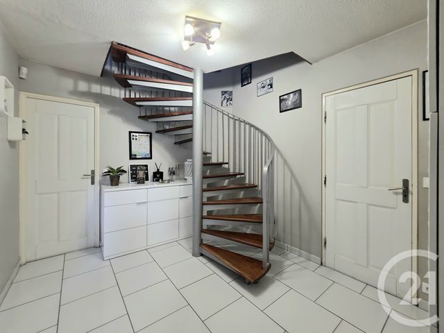 maison à vendre - 4 pièces - 98.85 m2 - ENTRESSEN - 13 - PROVENCE-ALPES-COTE-D-AZUR - Century 21 Cabinet Corvaja