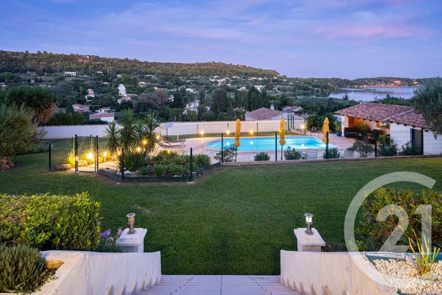 maison à vendre - 5 pièces - 123.36 m2 - ISTRES - 13 - PROVENCE-ALPES-COTE-D-AZUR - Century 21 Cabinet Corvaja