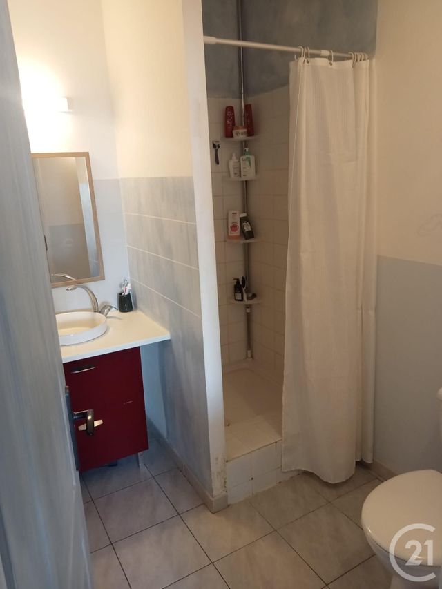 Appartement Studio à louer - 1 pièce - 37.0 m2 - GRANS - 13 - PROVENCE-ALPES-COTE-D-AZUR - Century 21 Cabinet Corvaja