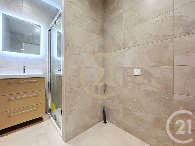 Appartement F3 à vendre - 3 pièces - 70.18 m2 - ISTRES - 13 - PROVENCE-ALPES-COTE-D-AZUR - Century 21 Cabinet Corvaja