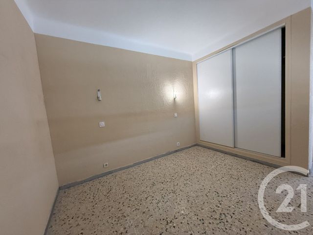 Appartement à louer - 4 pièces - 83.24 m2 - ISTRES - 13 - PROVENCE-ALPES-COTE-D-AZUR - Century 21 Cabinet Corvaja