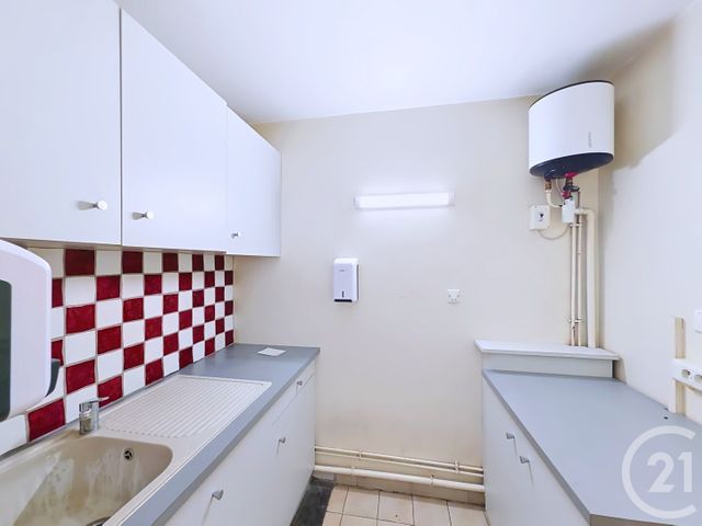 commerce à vendre - 250.68 m2 - ISTRES - 13 - PROVENCE-ALPES-COTE-D-AZUR - Century 21 Cabinet Corvaja