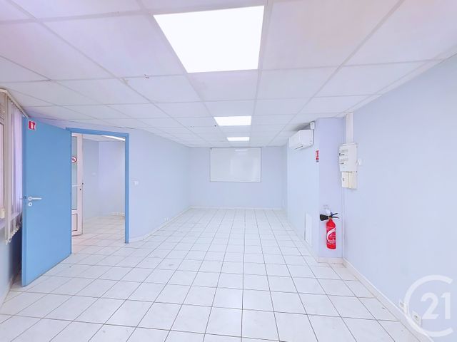 commerce à vendre - 250.68 m2 - ISTRES - 13 - PROVENCE-ALPES-COTE-D-AZUR - Century 21 Cabinet Corvaja