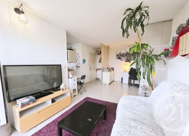Appartement à vendre - 2 pièces - 46.0 m2 - ISTRES - 13 - PROVENCE-ALPES-COTE-D-AZUR - Century 21 Cabinet Corvaja