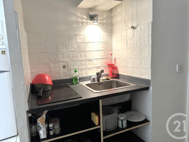 Appartement Studio à louer - 1 pièce - 17.57 m2 - PORT ST LOUIS DU RHONE - 13 - PROVENCE-ALPES-COTE-D-AZUR - Century 21 Cabinet Corvaja