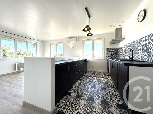Appartement T3 à vendre - 3 pièces - 53.43 m2 - FOS SUR MER - 13 - PROVENCE-ALPES-COTE-D-AZUR - Century 21 Cabinet Corvaja