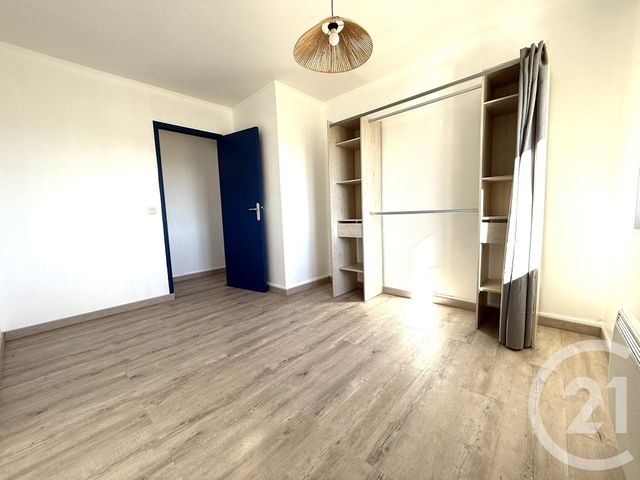 Appartement T3 à vendre - 3 pièces - 53.43 m2 - FOS SUR MER - 13 - PROVENCE-ALPES-COTE-D-AZUR - Century 21 Cabinet Corvaja